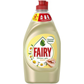Средство для мытья посуды Fairy Нежные руки Ромашка и витамин E 450 мл