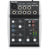 Микшерный пульт Behringer Xenyx 502S