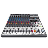 Микшерный пульт Behringer QX1832USB
