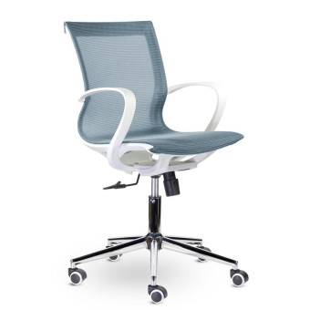 Кресло для руководителя Йота М-805 голубое (сетка/хромированный металл)